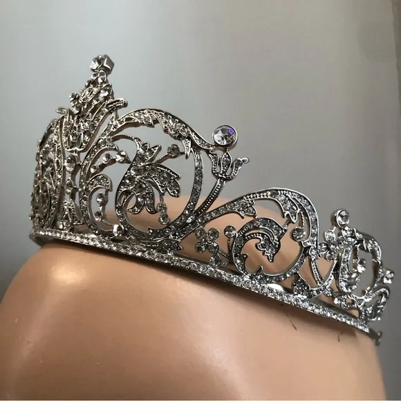 Vintage Embellishes Statement Tiara